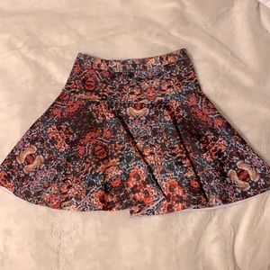 ❗️SOLD❗️ Patterned Skater Skirt